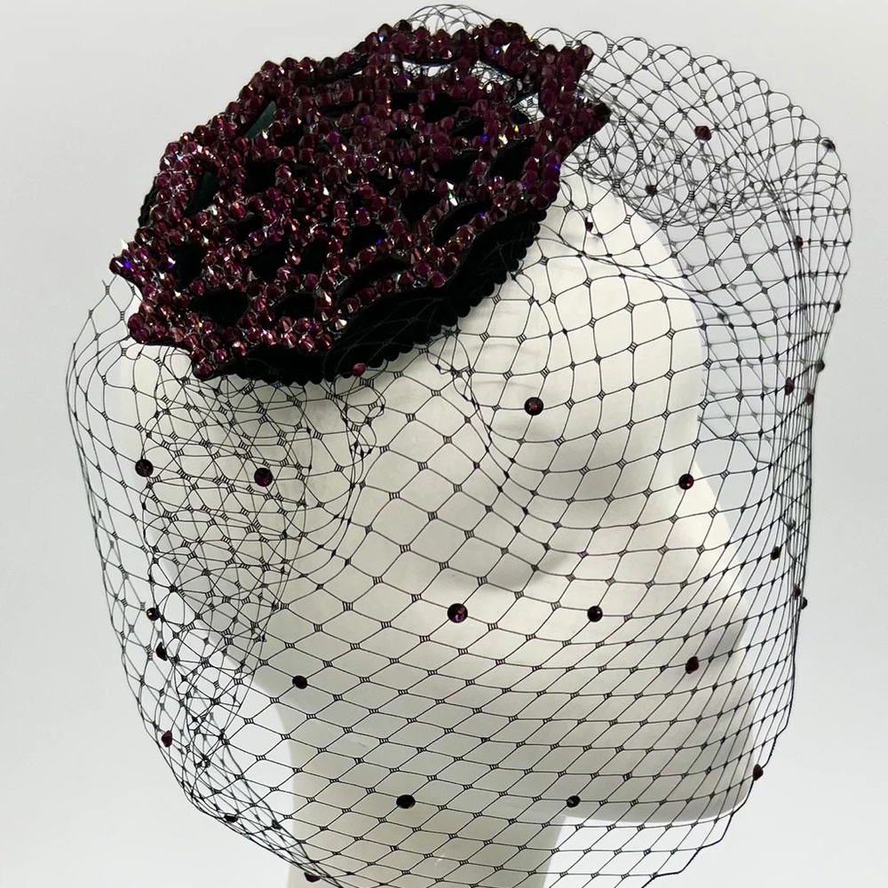 NicCoCo Charlotte's Veil- Black Metal Rhinestones Fascinator Hat